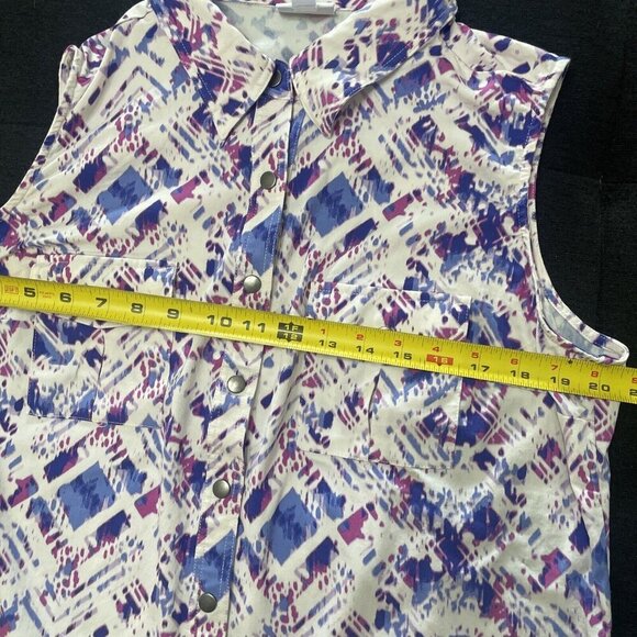 Lularoe Roxanne Snap Button Sleeveless White Aztec Camo Size Large 14/16 (B7) - Picture 8 of 9